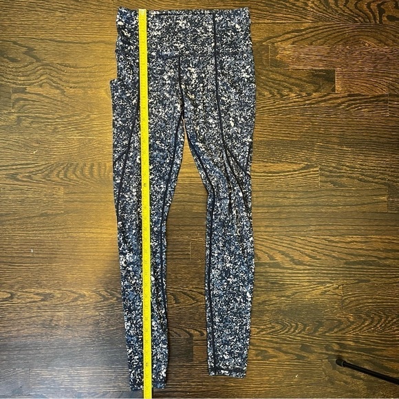 Athleta Blue Sandstone Salutation Pocket Leggings size XSMALL - Picture 11 of 11